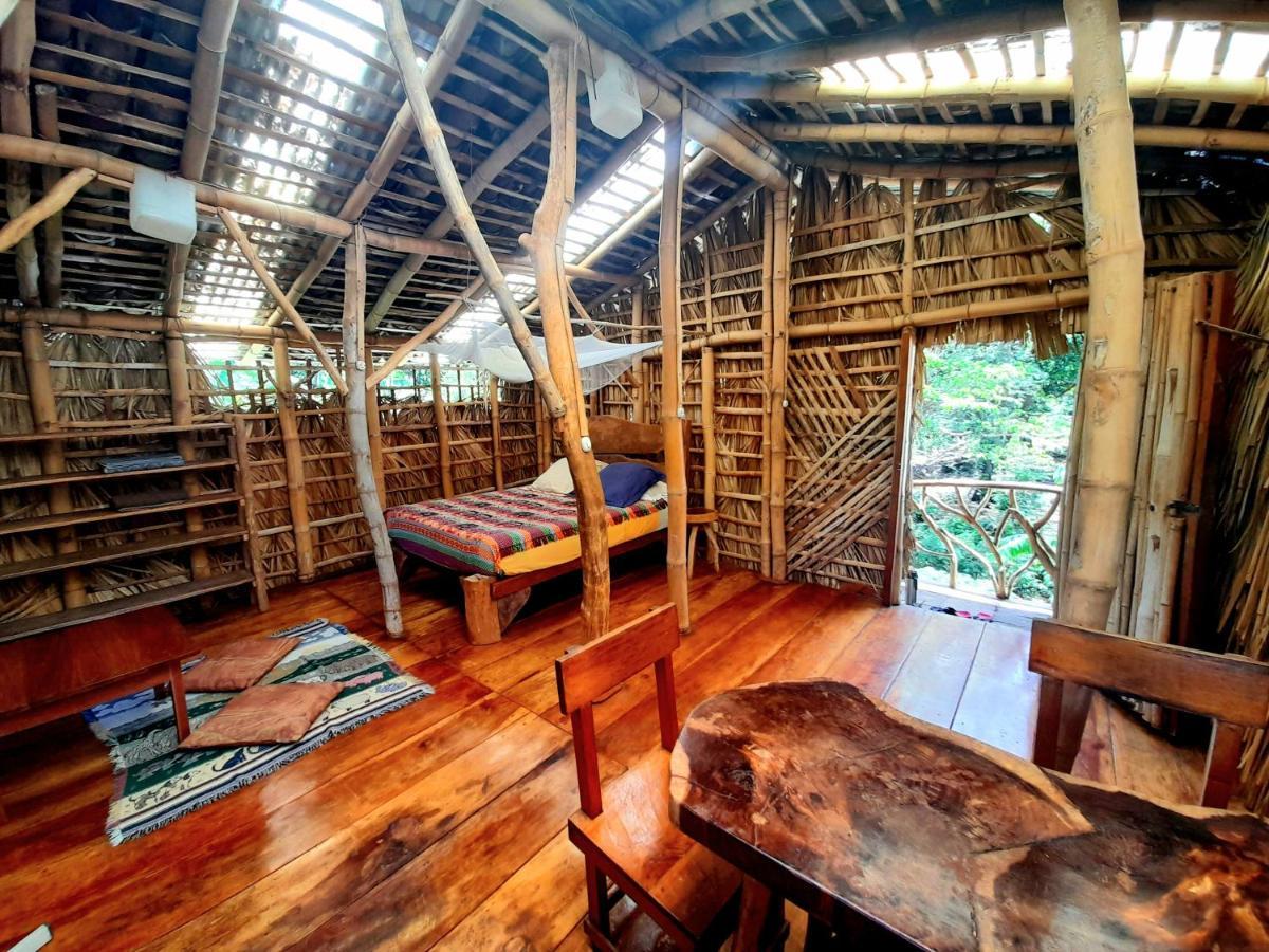 El Bamboo Cabins Balgue Zewnętrze zdjęcie