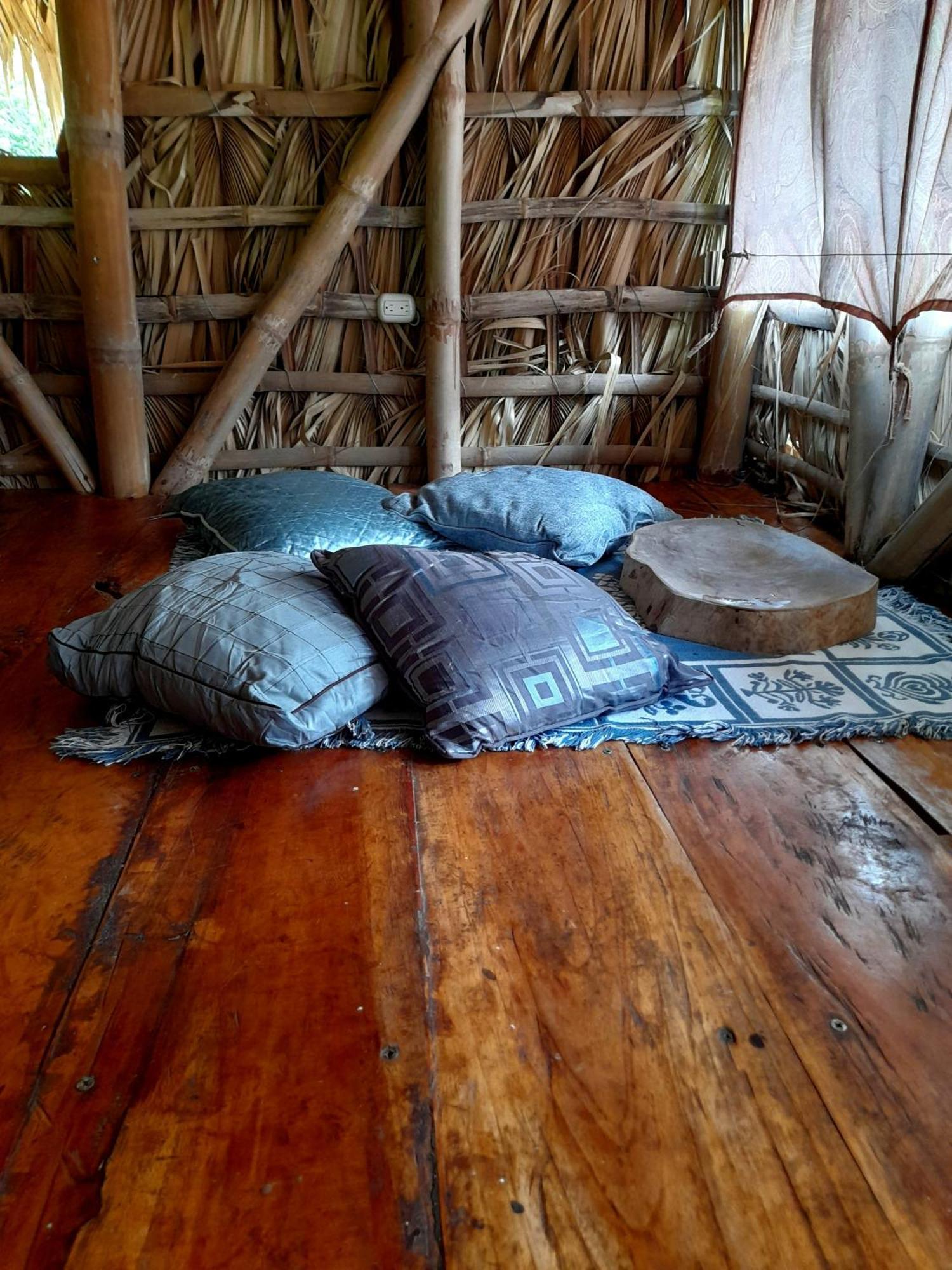 El Bamboo Cabins Balgue Zewnętrze zdjęcie